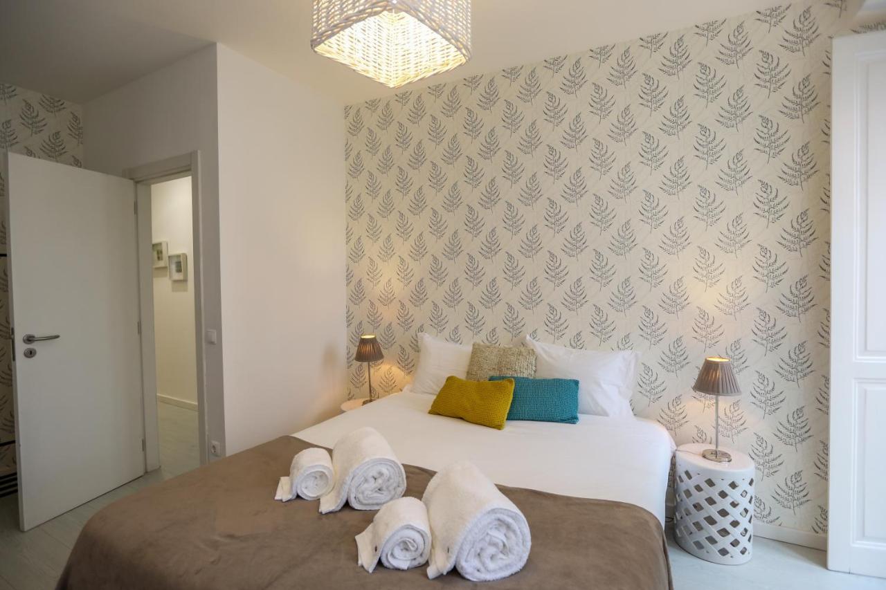 Apartment Enjoy Graca 2 *